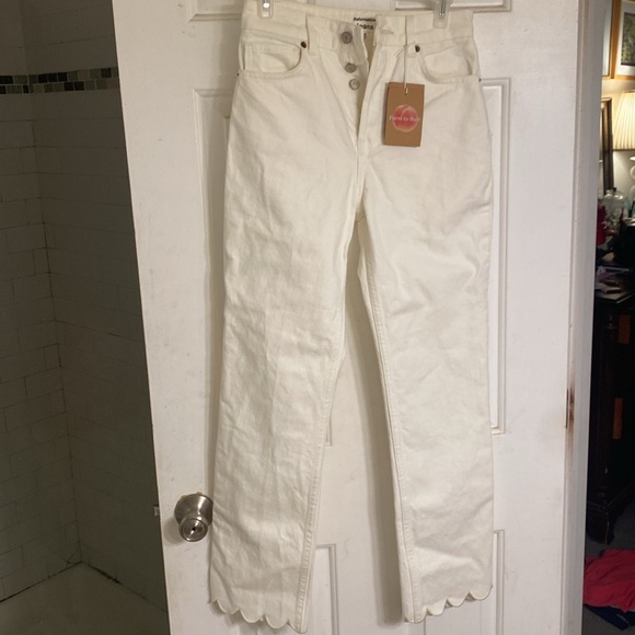 Revolve, Reformation White Jeans size 25 - Picture 7 of 7